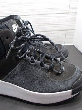 Nike City Classic Boots Women's 7.5 DQ5601-001 Suede